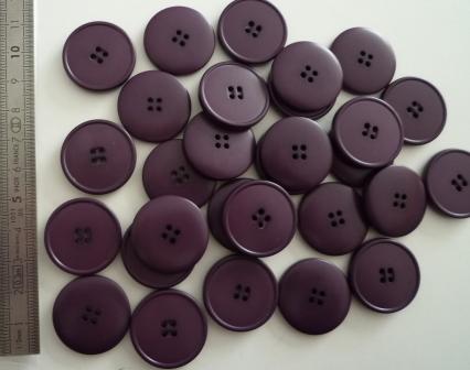 BUTTONS 4 holes galastyl A Violet 1