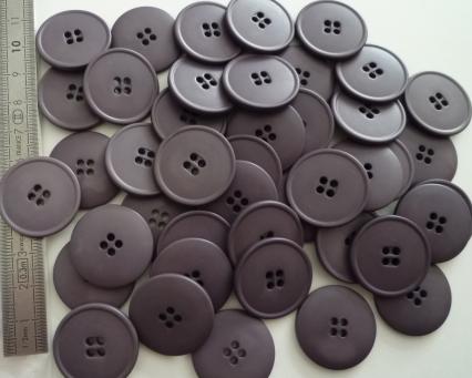 BUTTONS 4 holes galastyl A Violet 2