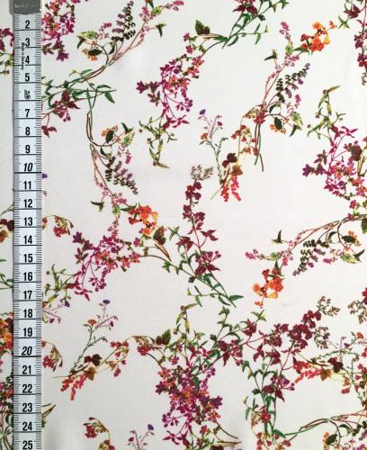 Tissu au mètre réf. 350253 Voile de polyester imprimé fleurs coloris coloris nacarat